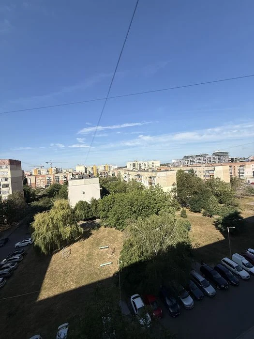 Трикімнатна квартира в Новому районі