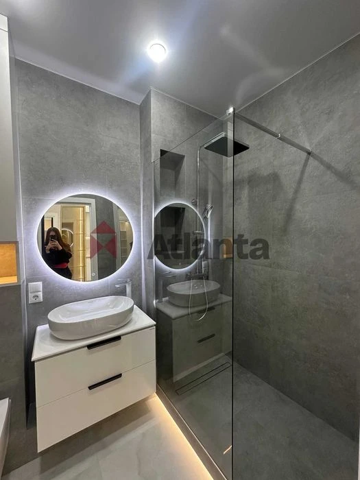 Renovated 1-room apartment with a direct sea view in residential complex Pos