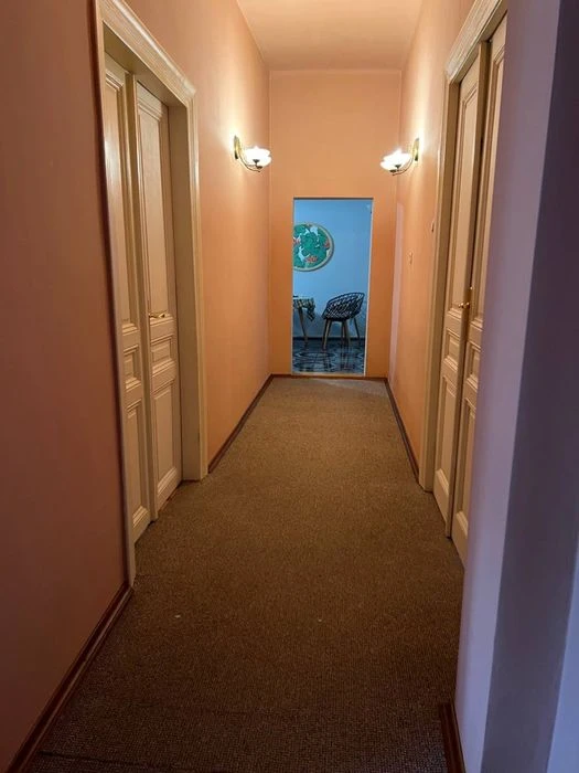 Від ВЛАСНИКА! Продаж 3-кімнатної квартири в центрі Львова
