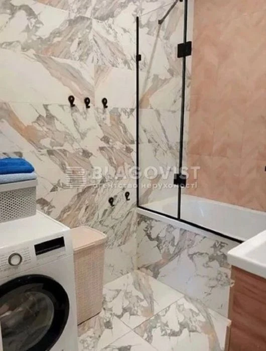 Продаж будинку метро Академмістечко