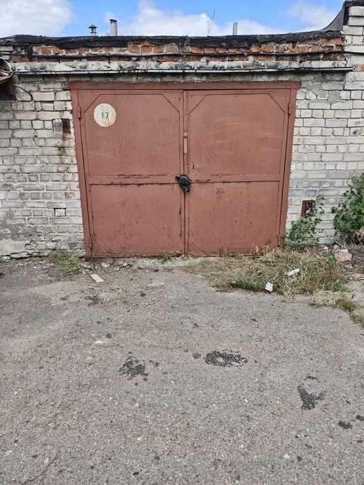 Продам гараж АК 27 певци