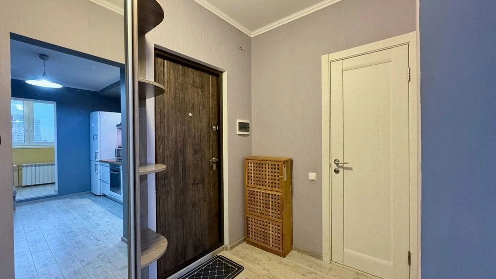 No commission! 1-room apartment, Poznyaki, Hryhorenka, 12. R