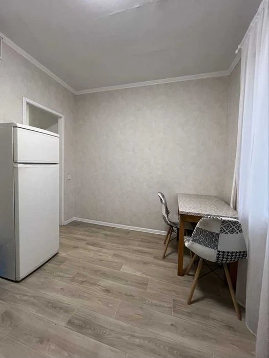 Продам простору, 1к. квартиру (Чешка), ЖМ Фрунзенський(Ломов