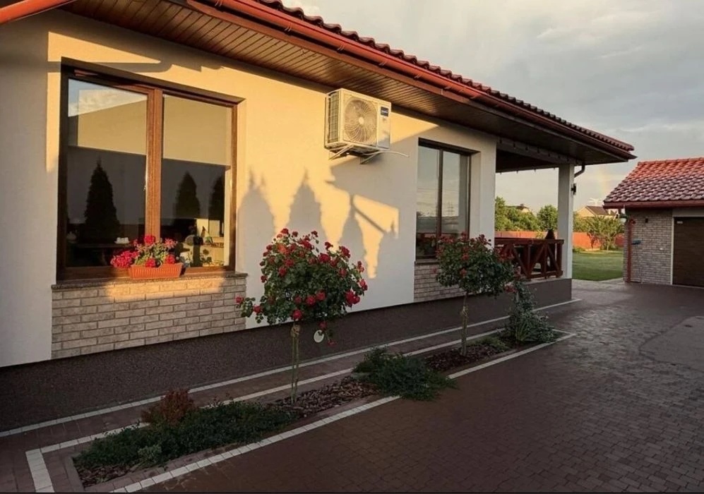 Продаж 1-поверхового будинку американки в Кінчеші | Ужгород