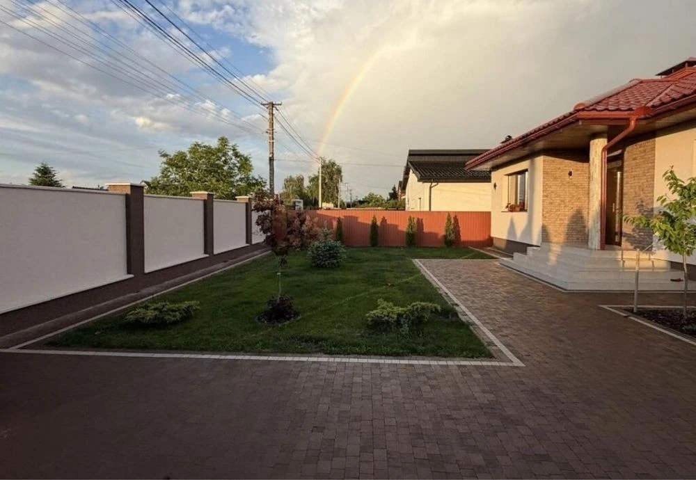 Продаж 1-поверхового будинку американки в Кінчеші | Ужгород