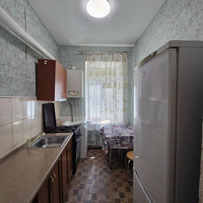 Продаж 1 кімнатна  квартира  Центр вулиця Адміральська