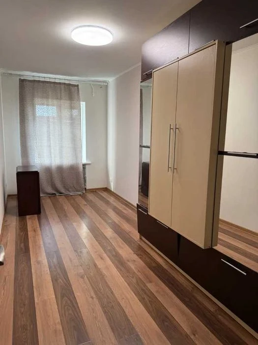 Продам 3к. к-ру з свіжим, сучасним ремонтом, ЖМ Придніпровсь