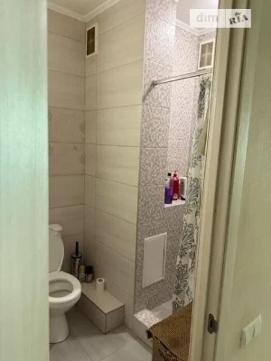 Продаж 1к квартири 42 кв. м на вул. Урлівська 16 • ID 348239