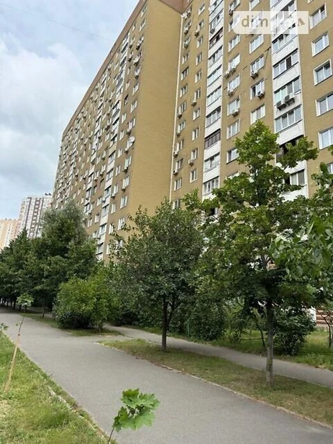 Продаж 1к квартири 42 кв. м на вул. Урлівська 16 • ID 348239