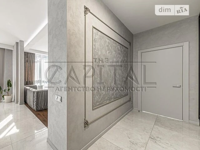 Продаж 2к квартири 74 кв. м на вул. Предславинська 42А • ID