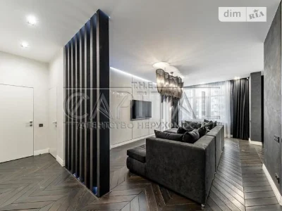 Продаж 3к квартири 125 кв. м на вул. Андрія Верхогляда 1-20А