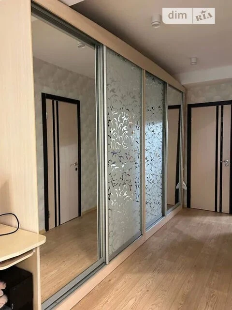 Продаж 3к квартири 55 кв. м на бул. Верховної Ради 16 • ID 3