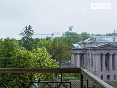 Продаж 2к квартири 89 кв. м на пров. Музейний 8Б • ID 348239