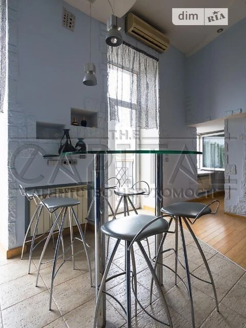 Продаж 2к квартири 89 кв. м на пров. Музейний 8Б • ID 348239