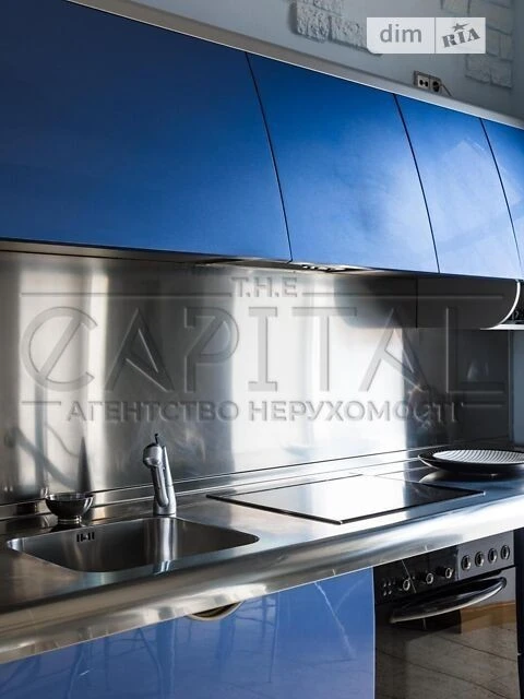 Продаж 2к квартири 89 кв. м на пров. Музейний 8Б • ID 348239