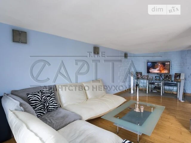 Продаж 2к квартири 89 кв. м на пров. Музейний 8Б • ID 348239