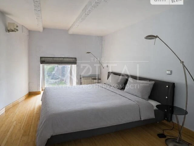 Продаж 2к квартири 89 кв. м на пров. Музейний 8Б • ID 348239