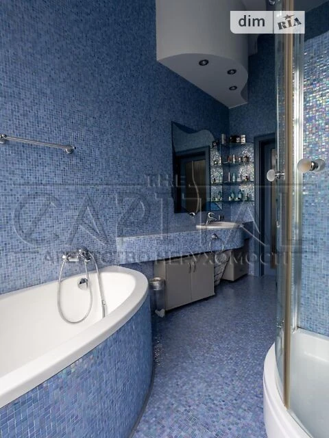 Продаж 2к квартири 89 кв. м на пров. Музейний 8Б • ID 348239