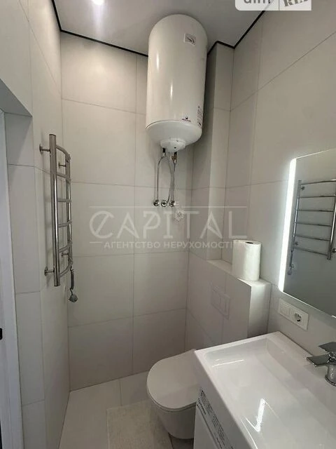 Продаж 1к квартири 32 кв. м на вул. Андрія Верхогляда 14А •