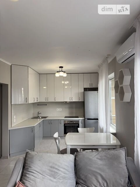Продаж 1к квартири 36.8 кв. м на вул. Стеценка 75В, кв. 159