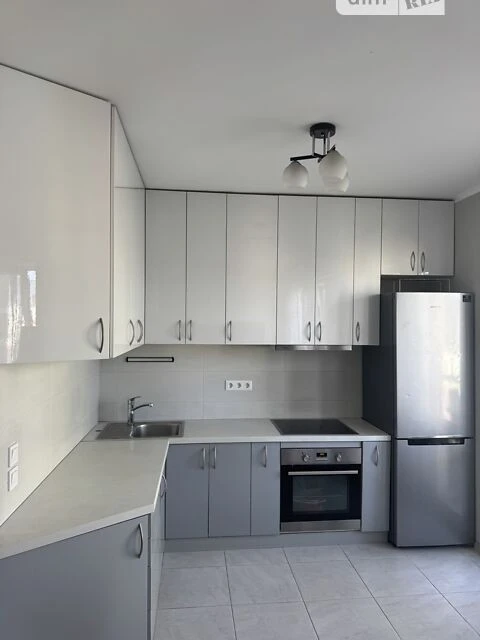 Продаж 1к квартири 36.8 кв. м на вул. Стеценка 75В, кв. 159