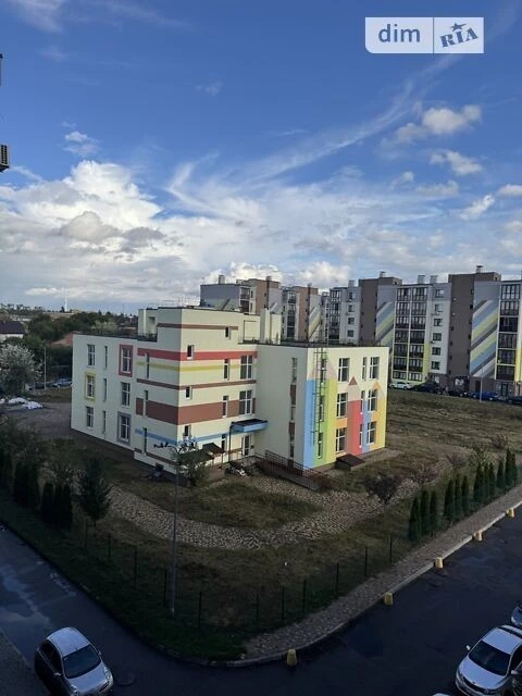 Продаж 1к квартири 36.8 кв. м на вул. Стеценка 75В, кв. 159