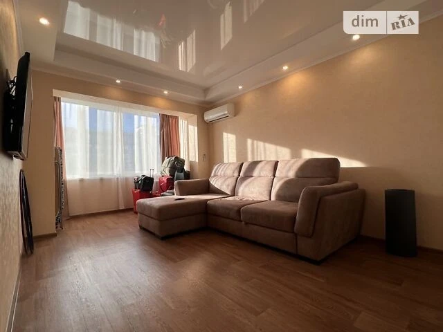 Продаж 2к квартири 50 кв. м на вул. Половецька 7-13 • ID 348
