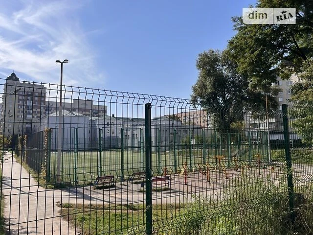 Продаж 2к квартири 50 кв. м на вул. Половецька 7-13 • ID 348