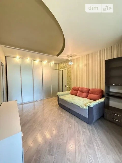 Продаж 2к квартири 44 кв. м на вул. Донецька 61 • ID 3482349
