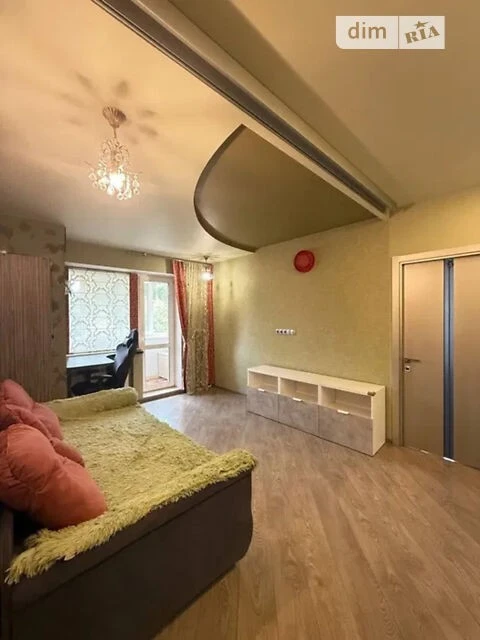 Продаж 2к квартири 44 кв. м на вул. Донецька 61 • ID 3482349