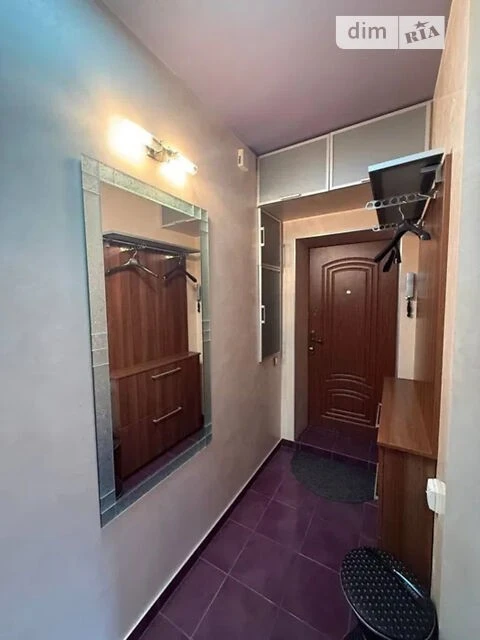 Продаж 2к квартири 44 кв. м на вул. Донецька 61 • ID 3482349