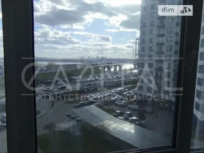 Продаж 2к квартири 61 кв. м на вул. пр-т Бажана Миколи 1Г •
