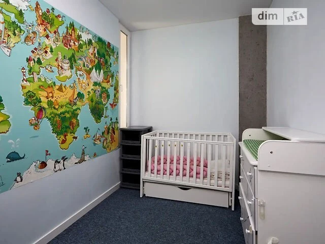 Продаж 2к квартири 45 кв. м на вул. Регенераторна 4 корпус 3