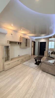 Продаж шикарної квартири , вул. Кибальчича 5б, Воскресенка