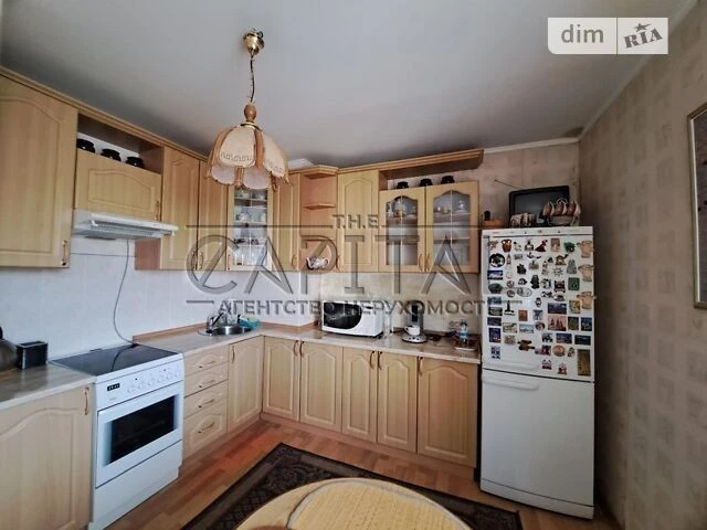 Sale of 2-room apartment 69 sq. m on Bratstva Tarasivtsiv St. 12/3