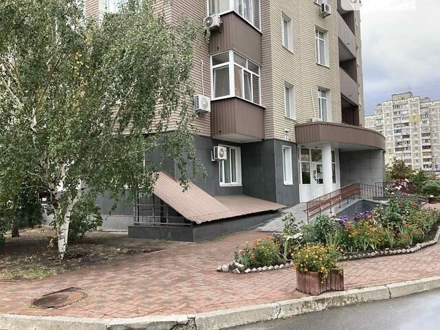 Довготривала оренда 1к квартири на вул. Миколи Лаврухіна 6 •