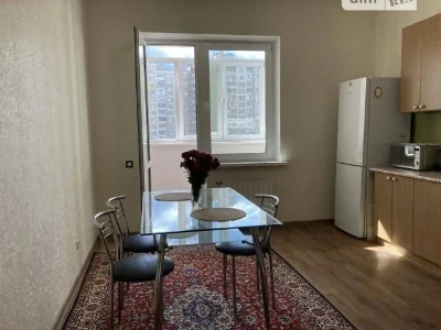 Довготривала оренда 1к квартири на вул. Миколи Лаврухіна 6 •