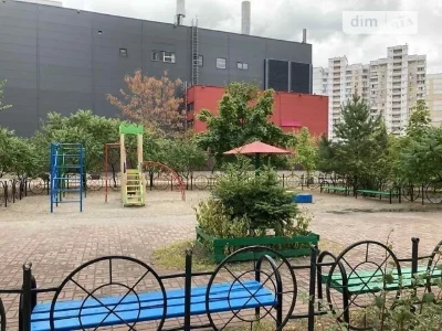 Довготривала оренда 1к квартири на вул. Миколи Лаврухіна 6 •