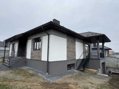 Новий будинок в перспективному масиві Газовик