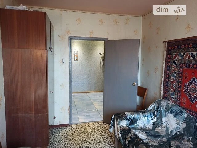 Здам в оренду кімнату на вул. Героїв Дніпра 38 довгостроково