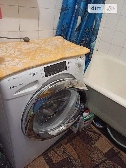 Здам в оренду кімнату на вул. Героїв Дніпра 38 довгостроково