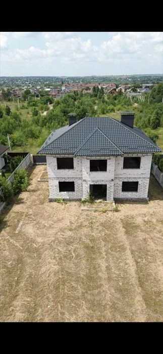 Новобудова на пров. Курінному