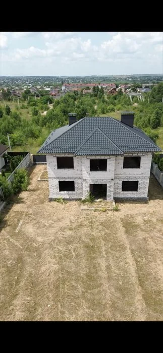 Новобудова на пров. Курінному