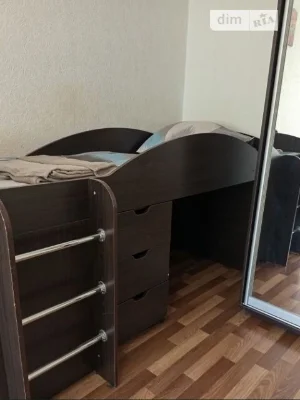 Довготривала оренда 1к квартири на вул. Бориса Гмирі 10/40 •