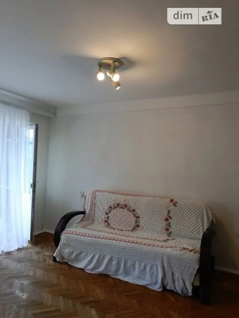 Продаж 2к квартири 45.5 кв. м на вул. Мілютенка 12А • ID 347