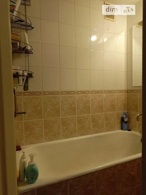 Продаж 2к квартири 45.5 кв. м на вул. Мілютенка 12А • ID 347