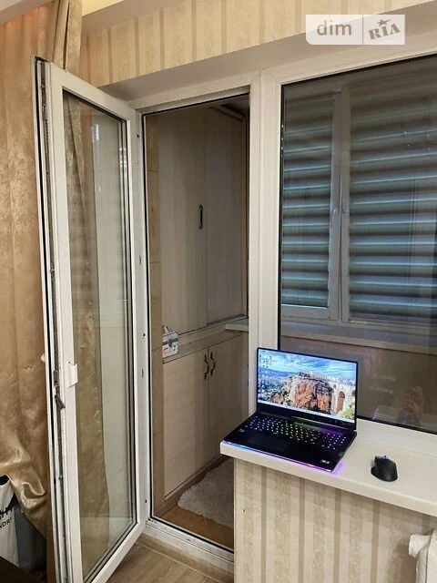 Продаж 2к квартири 47 кв. м на вул. Івана Микитенка 13 • ID