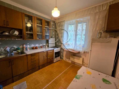 Квартира. Київ, Ніжинська вул.