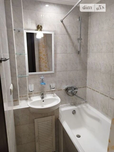 Продаж 2к квартири 49 кв. м на просп. Воскресенський 32 • ID