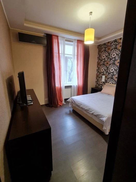 Two-room apartment for sale in Stalinka Pechersk center Panas